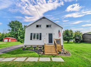 6210 Dale Rd, Newfane, NY 14108