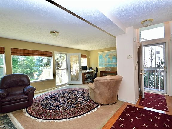 3rd image of 12611 Longmead Ave