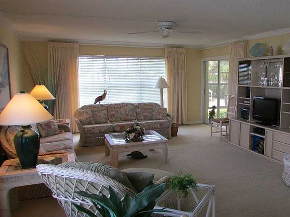 3rd image of 2739 Ocean Dr