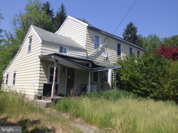 7 Haze Rd, Pottsville, PA 17901