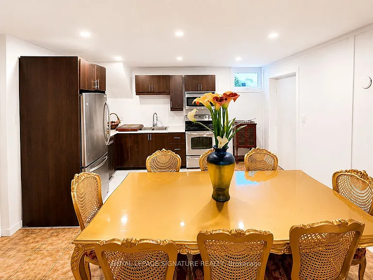 20 Gallacher Ave #BASEMENT — Photo 3
