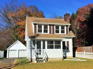 9 Maryland Ave, Armonk, NY 10504