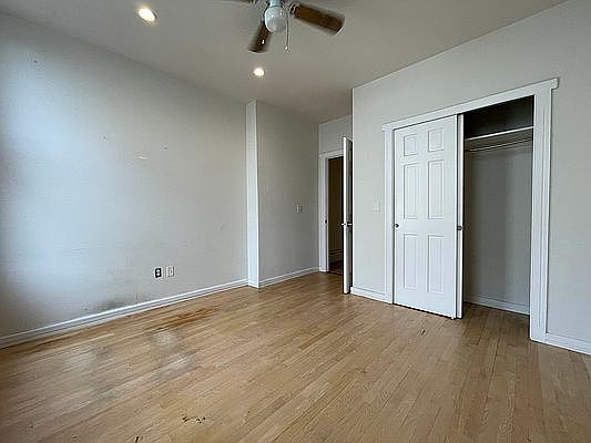 4th image of 266 Irving Ave APT 2R