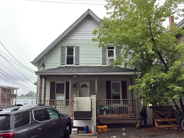 166 Valley St, Woonsocket, RI 02895