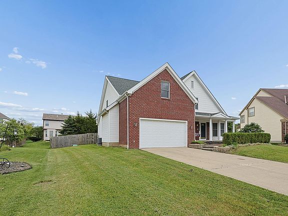 5th image of 938 Dianthus Ct