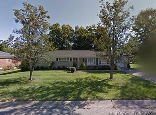 3304 Hazelwood Dr, New Albany, IN 47150