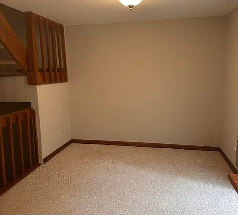 3rd image of 7334 Shellburne Dr