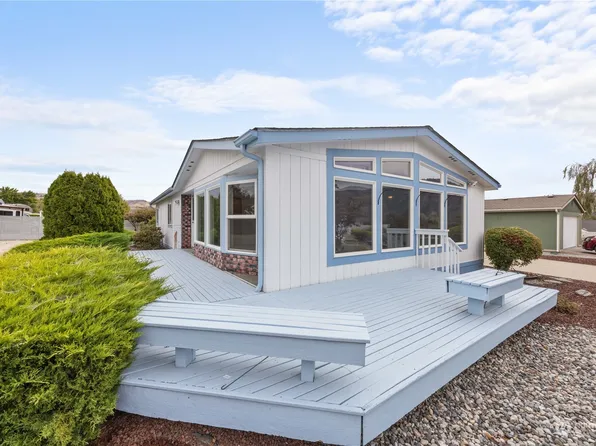 905 Sunrise Drive, Manson, WA 98831