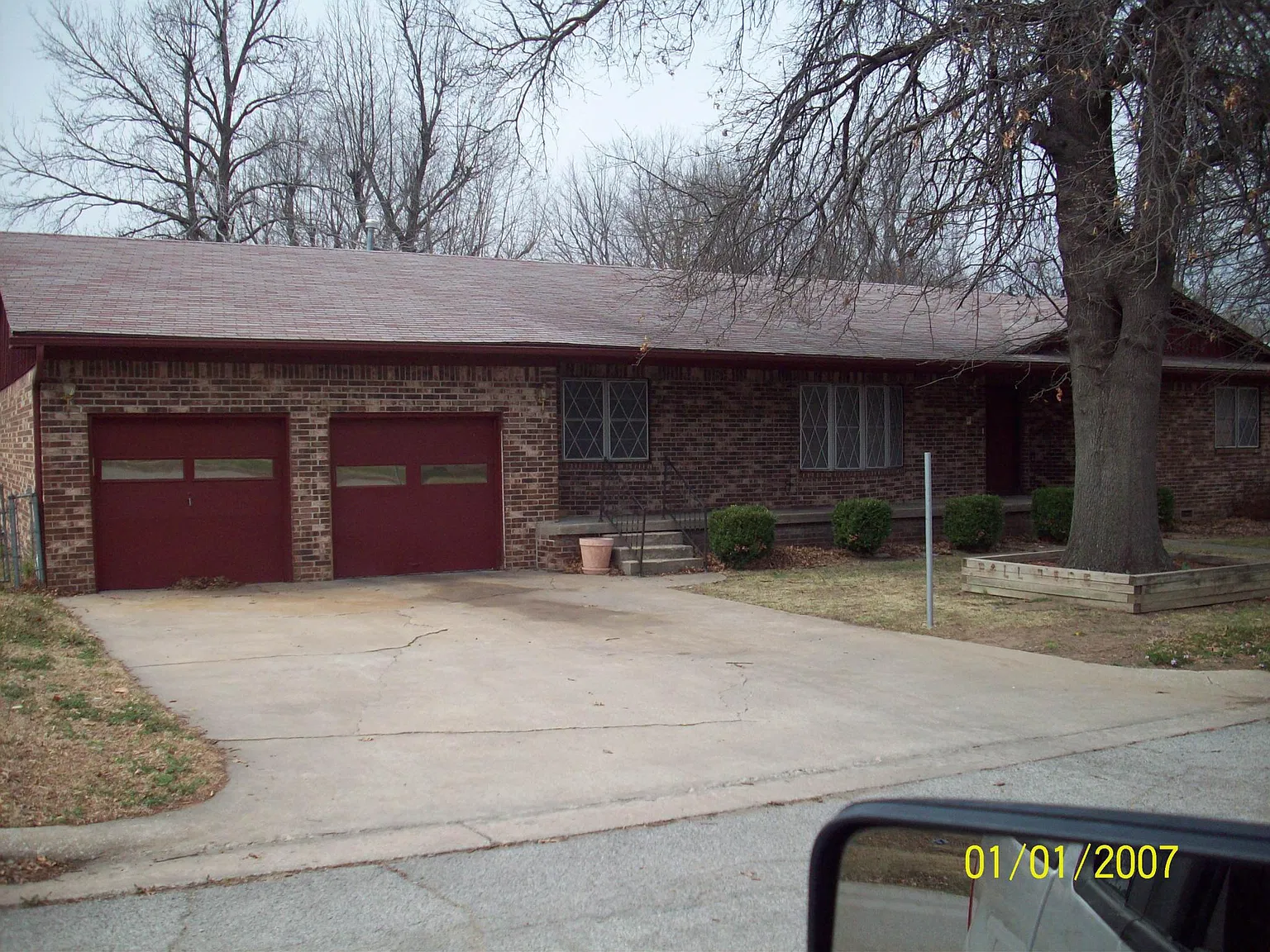 3 bed, 2178 sqft, $1,200 — Photo 1