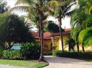 1140 Bimini Ln, Riviera Beach, FL 33404