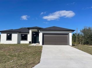 302 W 8th St, Lehigh Acres, FL 33972