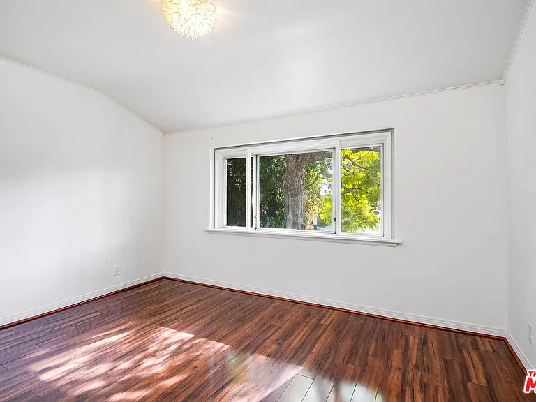 2924 Manning Ave — Photo 12