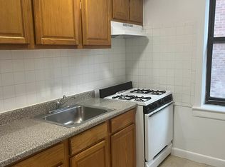 45-38 42nd St #2D, Sunnyside, NY 11104