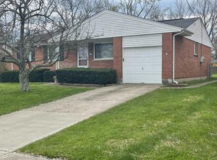 8957 Zoellner Dr, Cincinnati, OH 45251