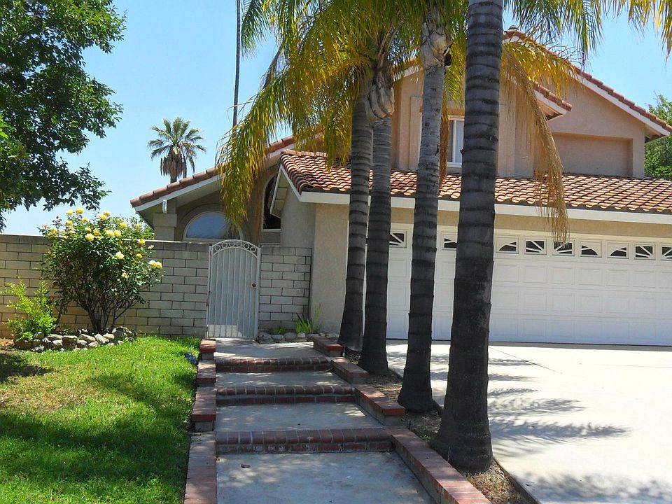 1st image of 2173 Harvard Cir