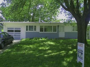170 Coteau Ln, Florissant, MO 63033