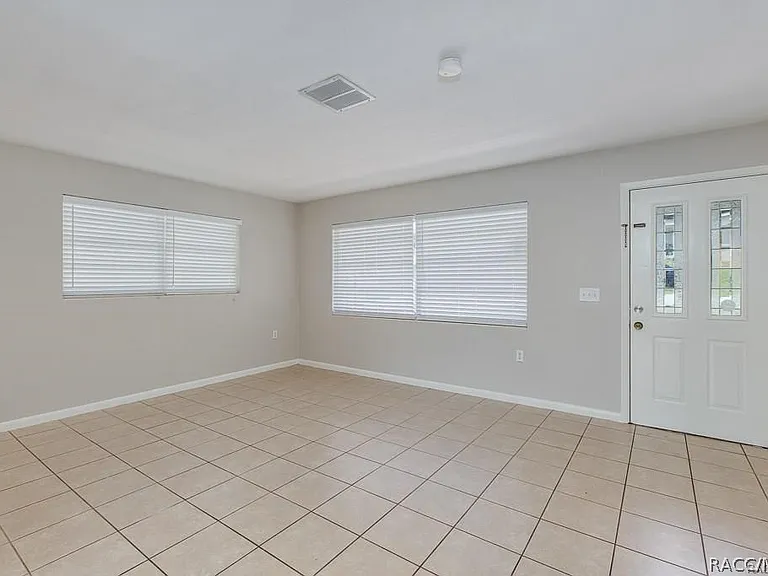 27 N Tyler St — Photo 4
