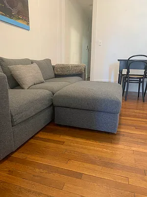 Rented by M.Grossman R.E. Management | media 1