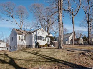75 Jute Rd, Rocky Point, NY 11778