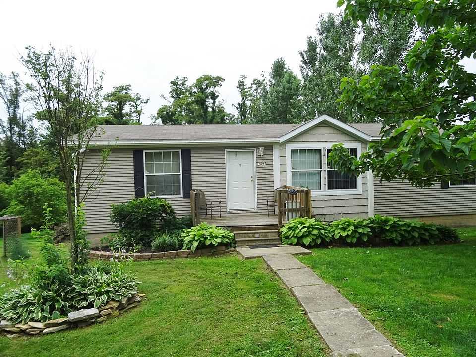 1st image of 1641 Russell St