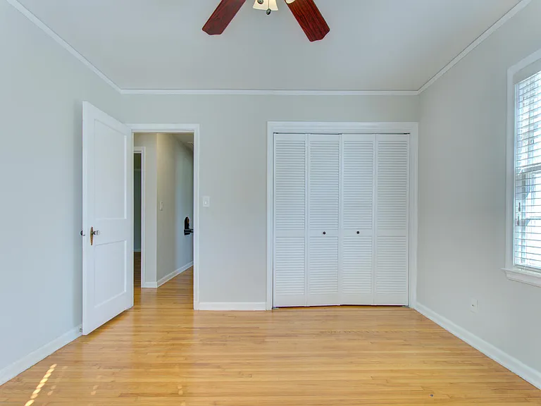 2239 S Louisville Ave — Photo 17