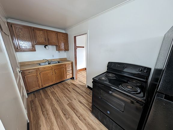 2nd image of 1805 Riverview Dr APT 3