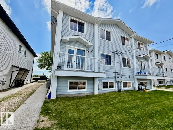 5024 50th Ave #8, Drayton Valley, AB T7A 1J7