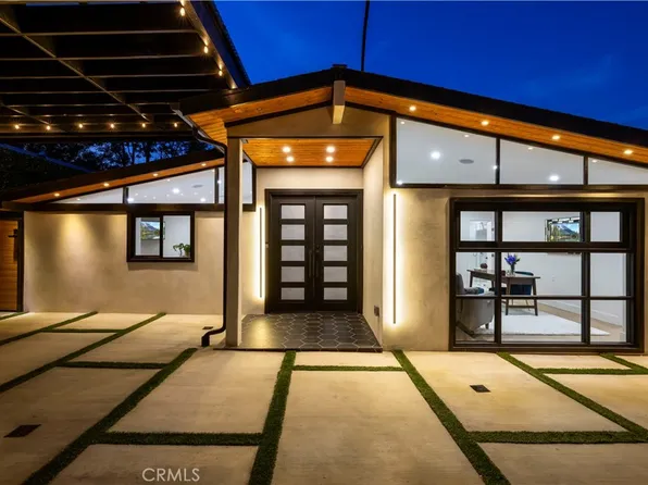 22263 Flanco Rd, Woodland Hills, CA 91364