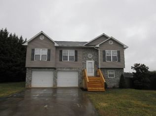 390 Mount Herman Rd, Hudson, NC 28638