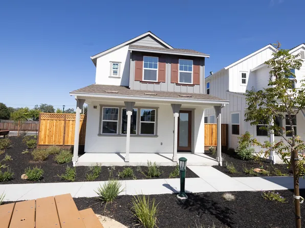 102 Tracy Dr, Windsor, CA 95492