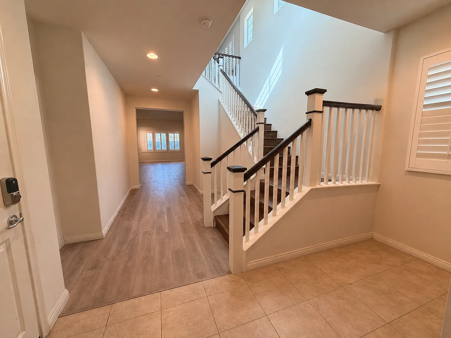 4 bed, 3.5 bath, 3096 sqft, $4,100 — Photo 3
