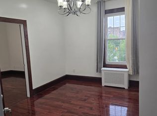 2401 E Tremont Ave #4, Bronx, NY 10461