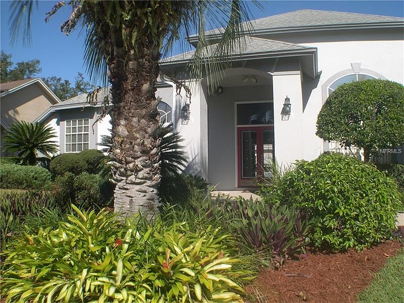 2nd image of 1574 Carrington Ave