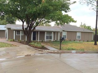 610 Hillside Cir, Little Elm, TX 75068