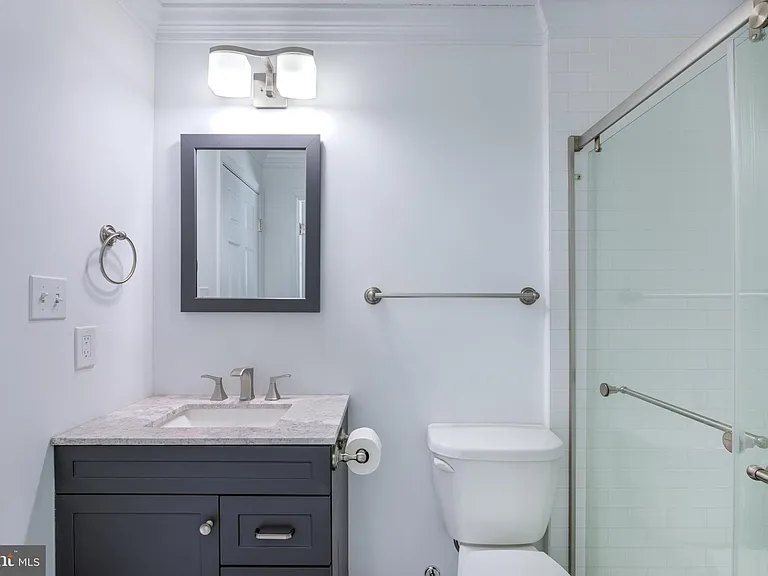 2751 Pennsylvania Ave #B103 — Photo 17