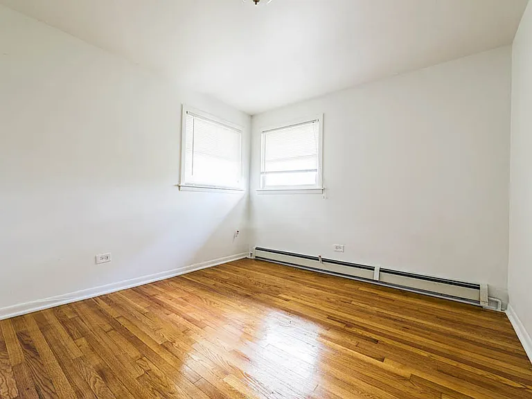 14015 S Tracy — Photo 4