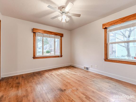 5th image of 2501 Boulevard Dr SW