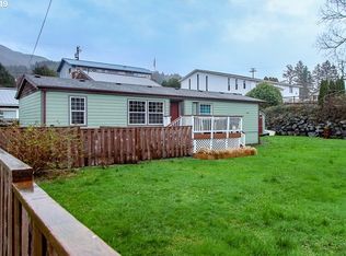 302 4th St, Garibaldi, OR 97118