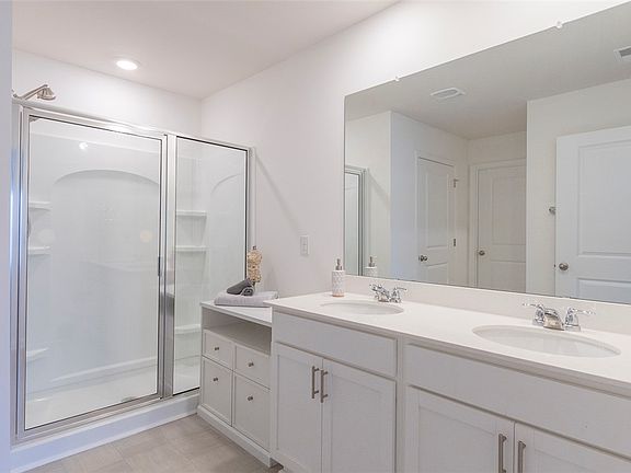 5th image of 231 Millhone Way