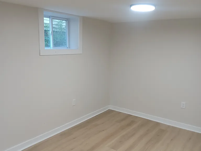 3959 Delaware St — Photo 24