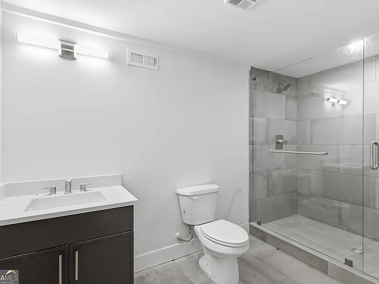 3196 Towerview Dr NE — Photo 24