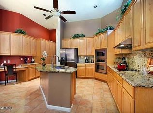 747 W Desert Ave, Gilbert, AZ 85233