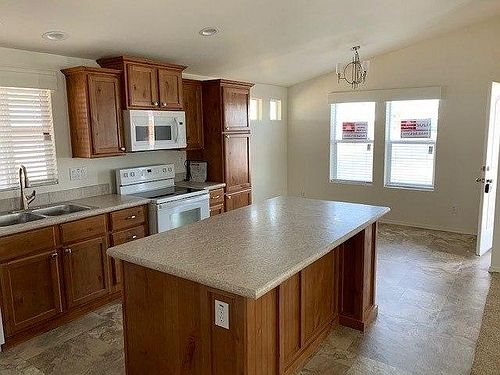 4th image of 11101 E University Dr Lot 260
