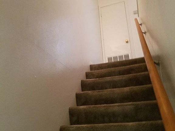5th image of 104 Country Ln #7062517