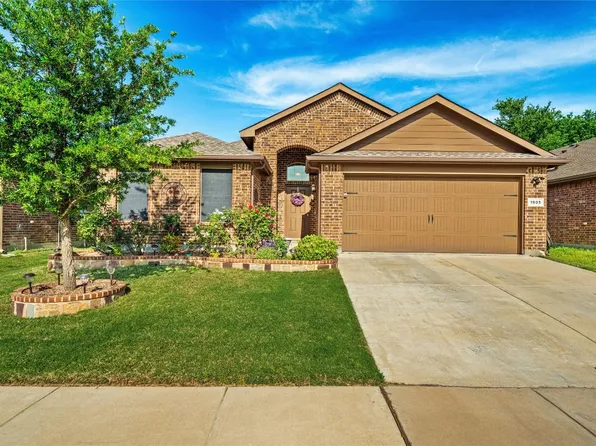 1605 Berckmans Rd, Fort Worth, TX 76120
