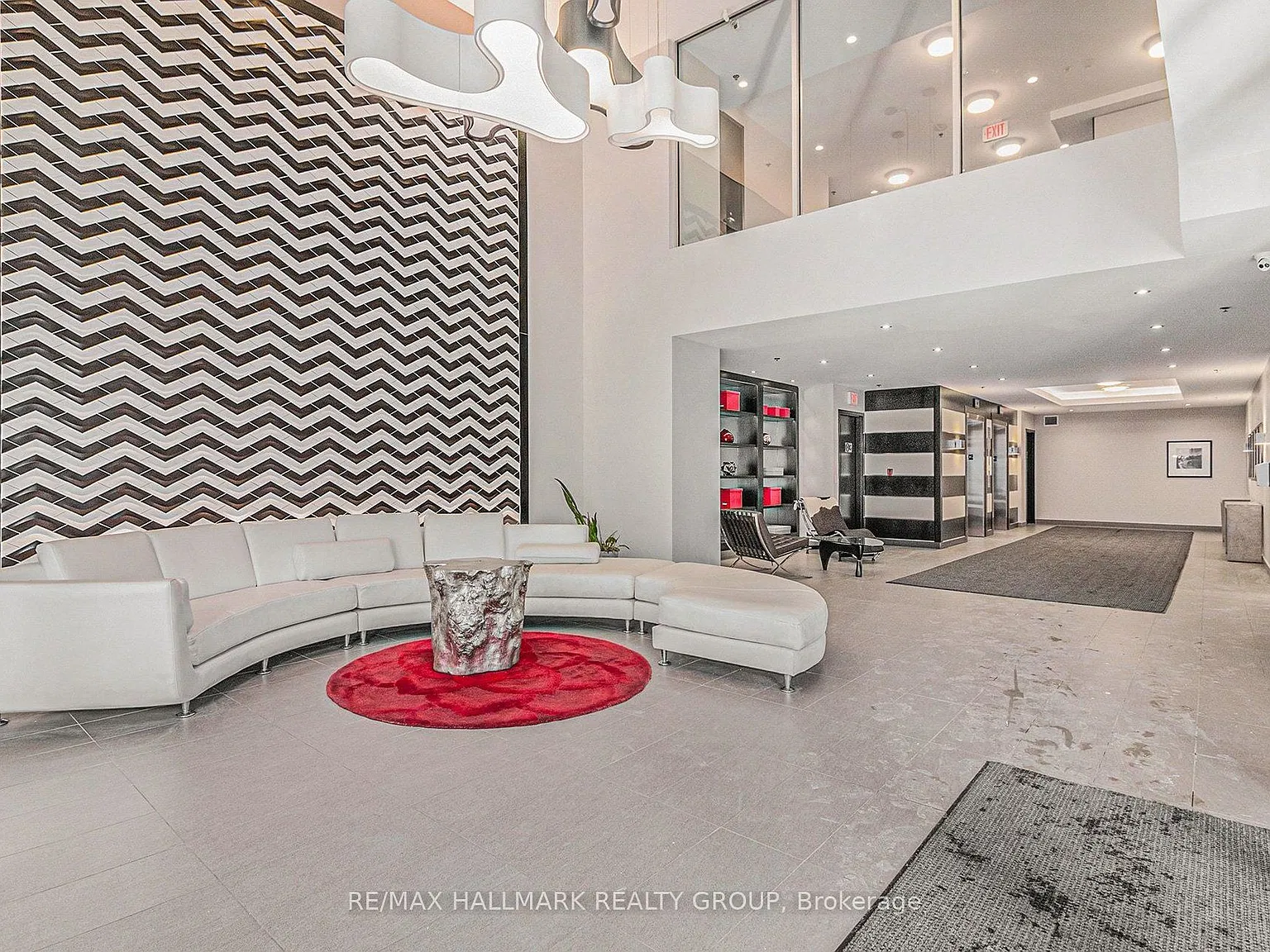 1 bed, $2,500 — Photo 4