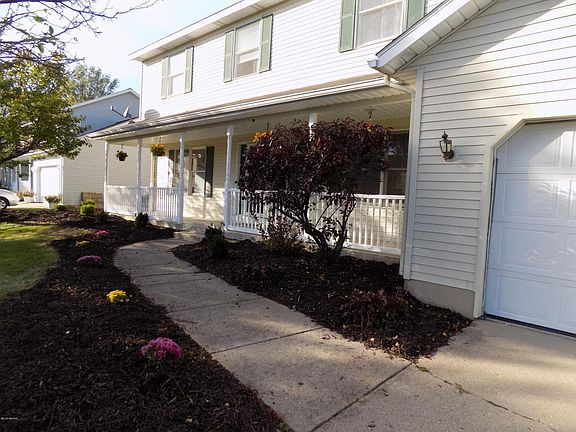 2nd image of 2441 Sunny Creek St SE