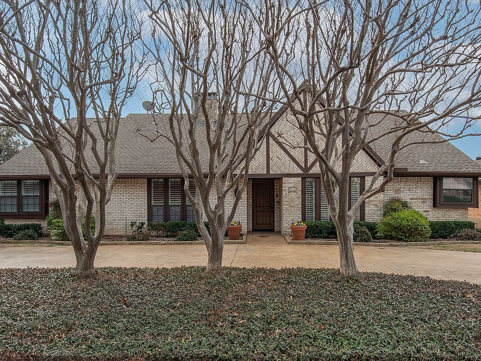 1st image of 7316 La Cosa Dr