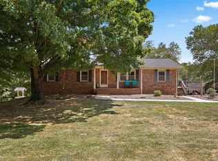 194 Arthur Haney Rd, Dobson, NC 27017