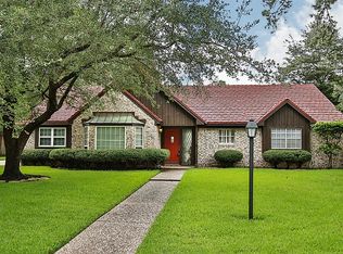 506 Magic Oaks Dr, Spring, TX 77388